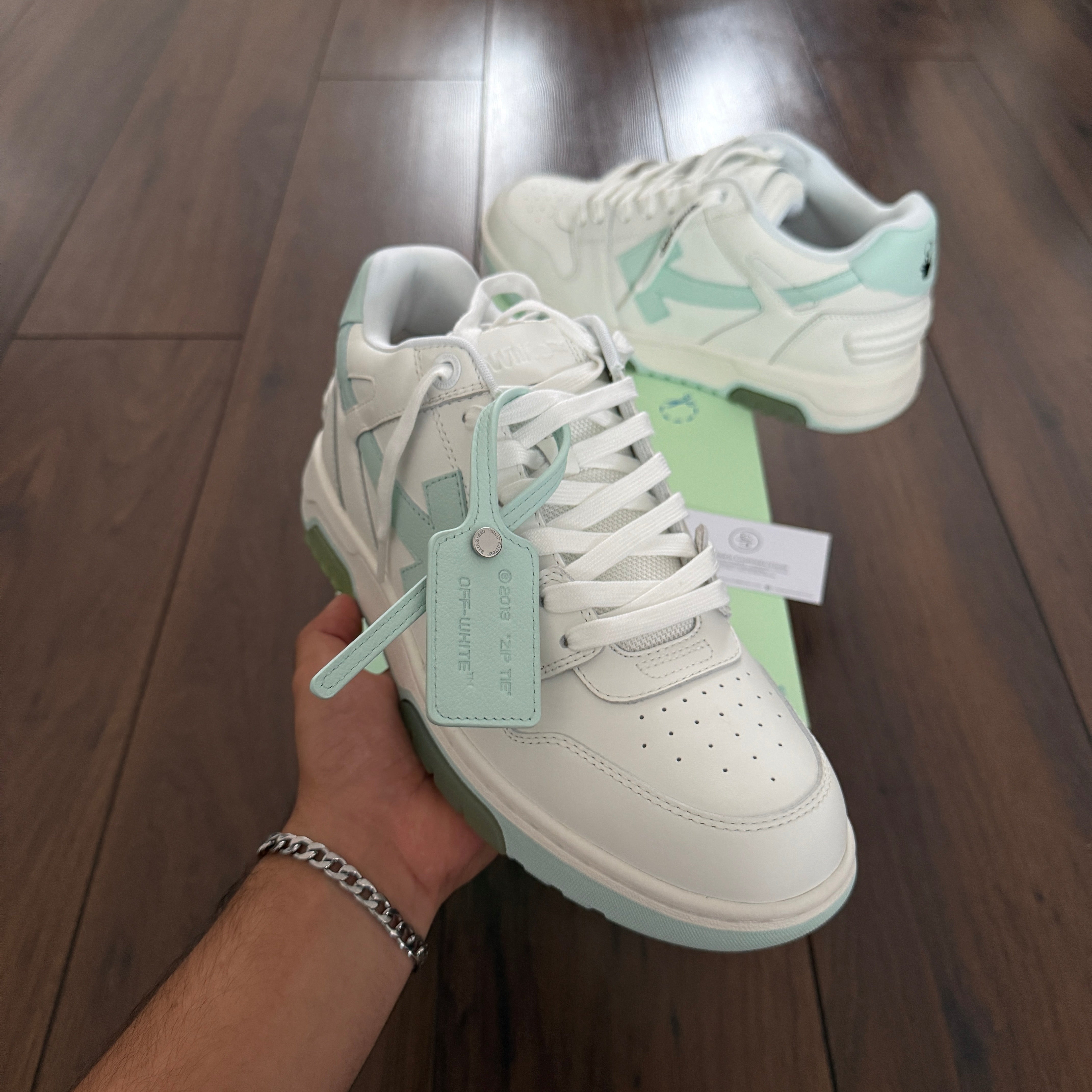 Off White ‘OOO’ Calf Leather Trainer White & Mint