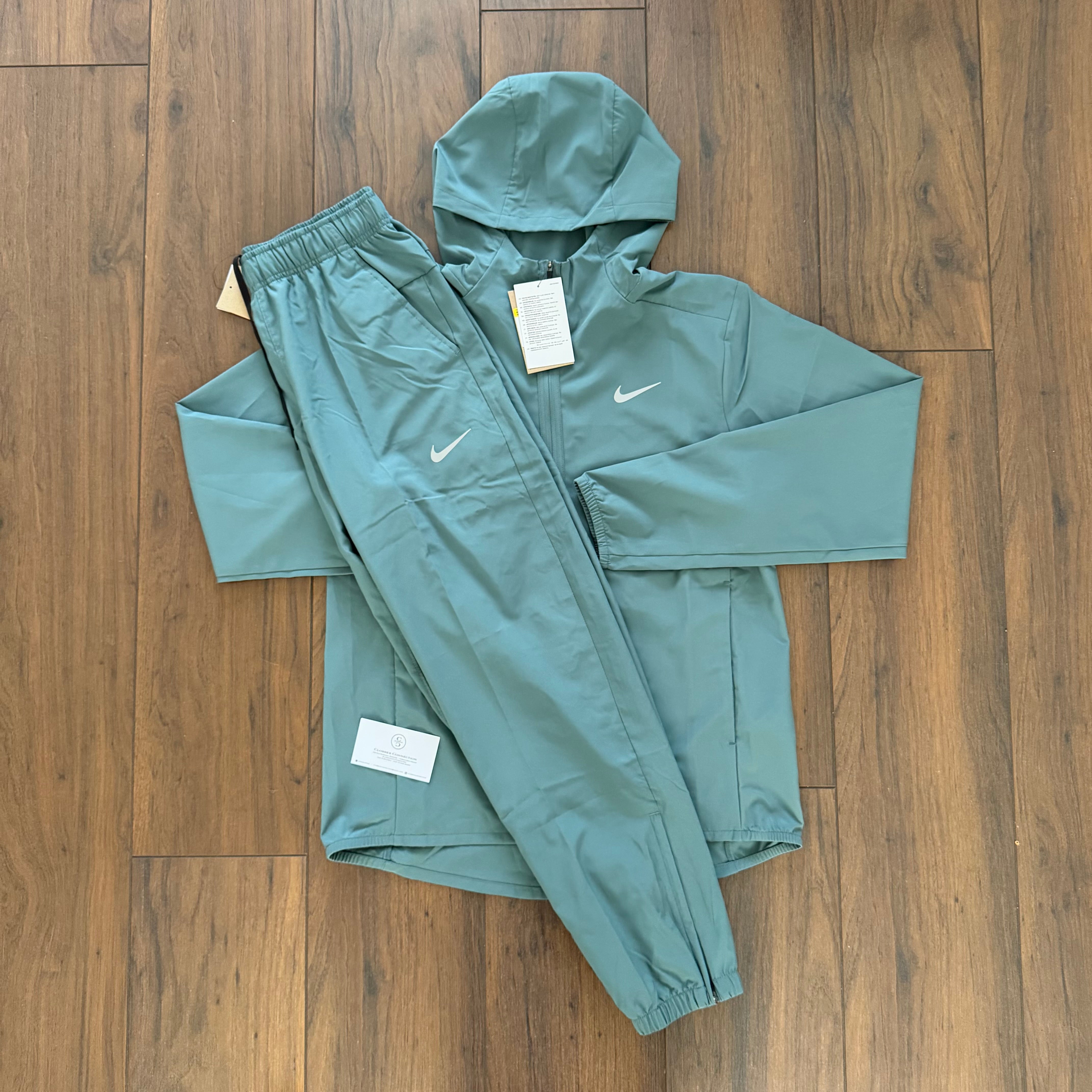 Nike ‘SLATE’ Miler Form Tracksuit