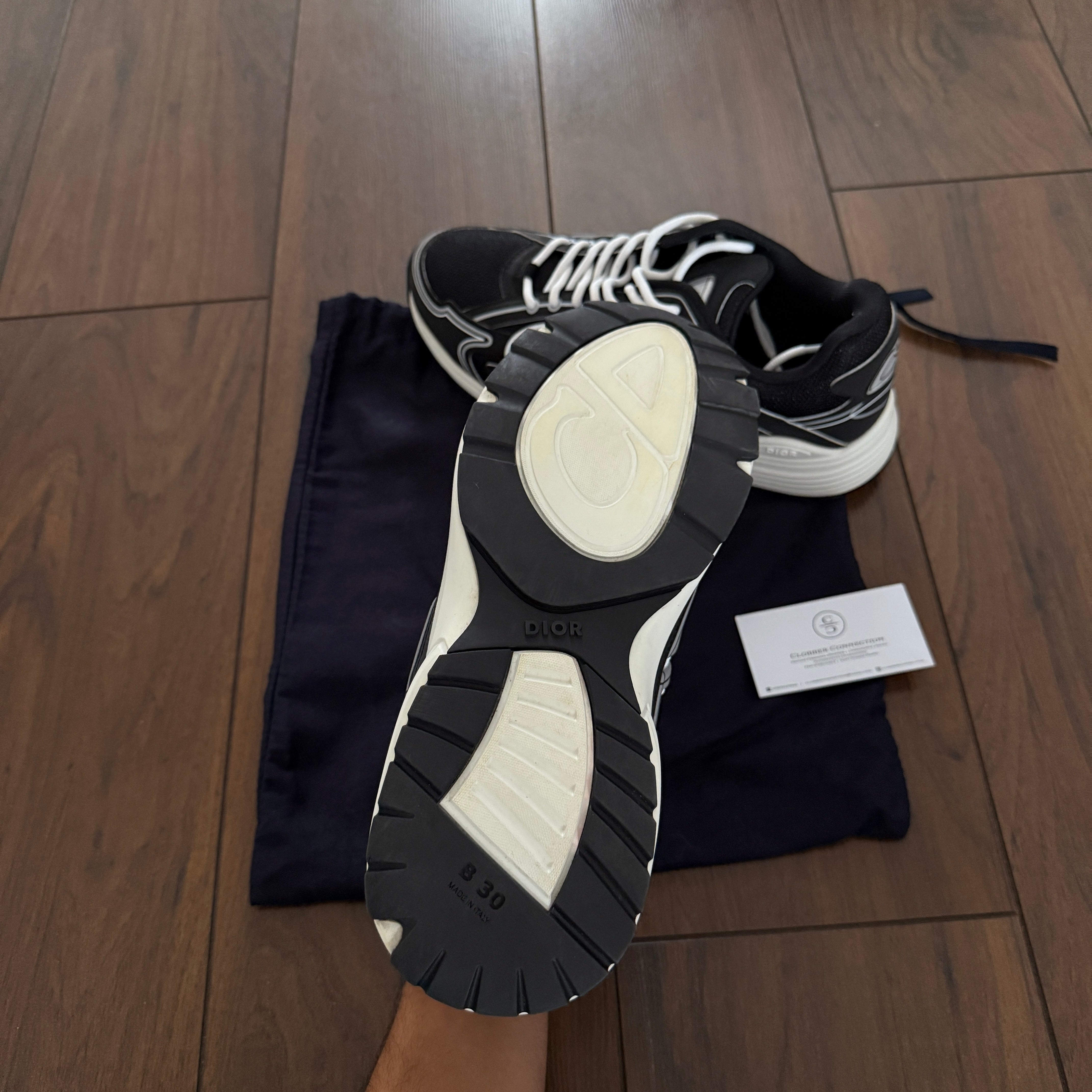 Pre-loved - Dior B30 Sneaker - Black/White
