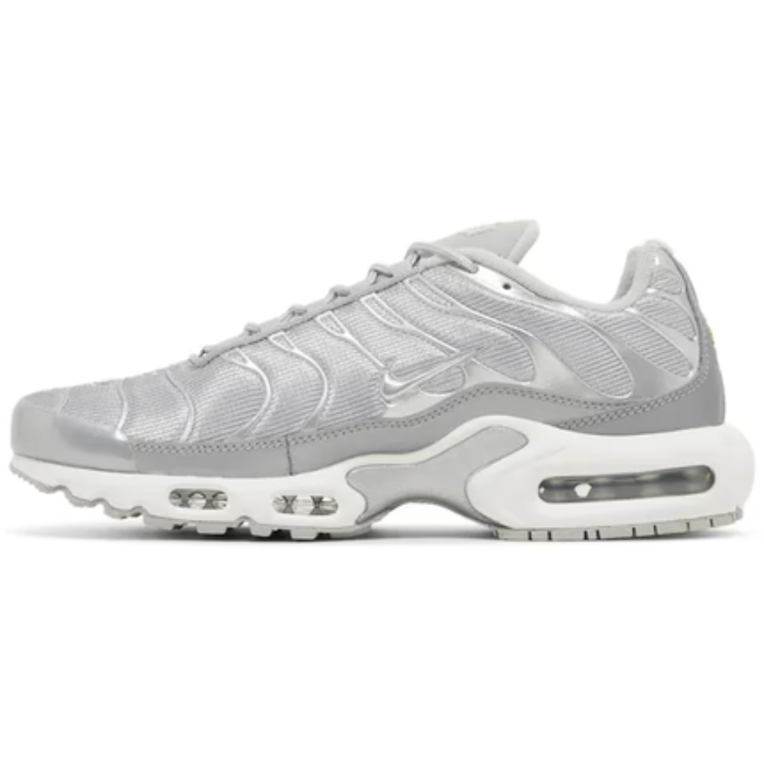 Nike TN Air Max Plus - Metallic Silver