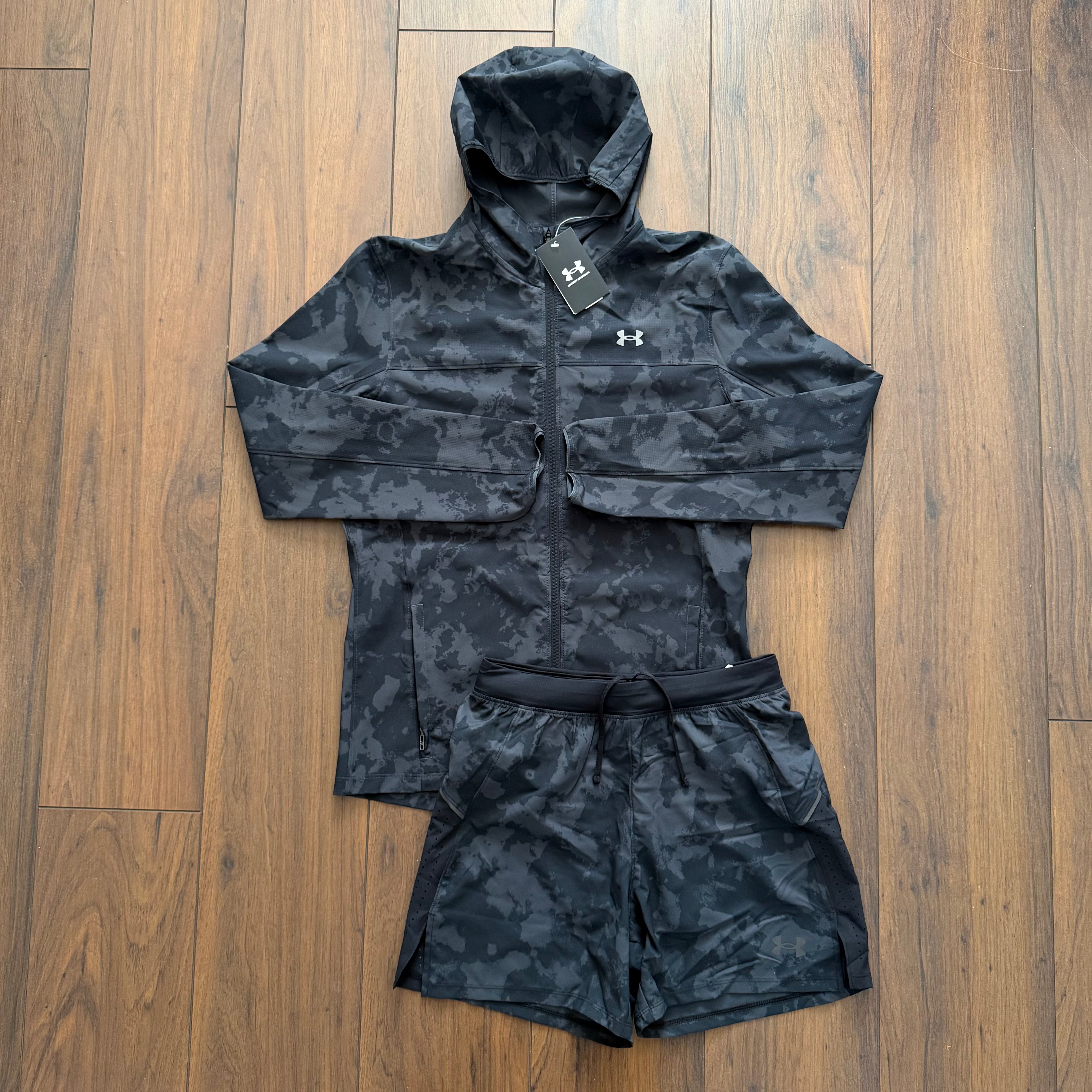 Under Armour ‘BLACK CAMO UTILITY’ Set