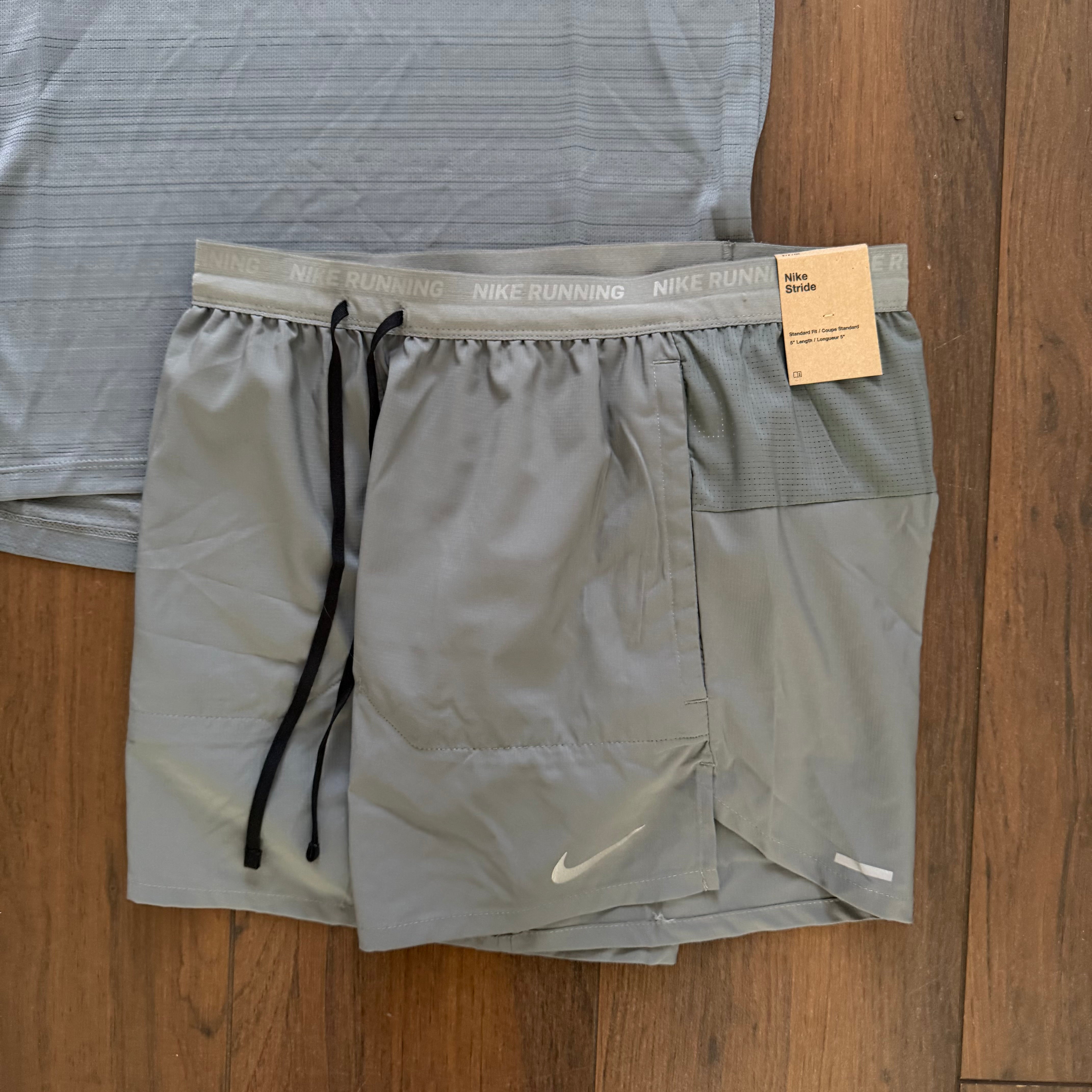 Nike ‘Frost Grey’ Set