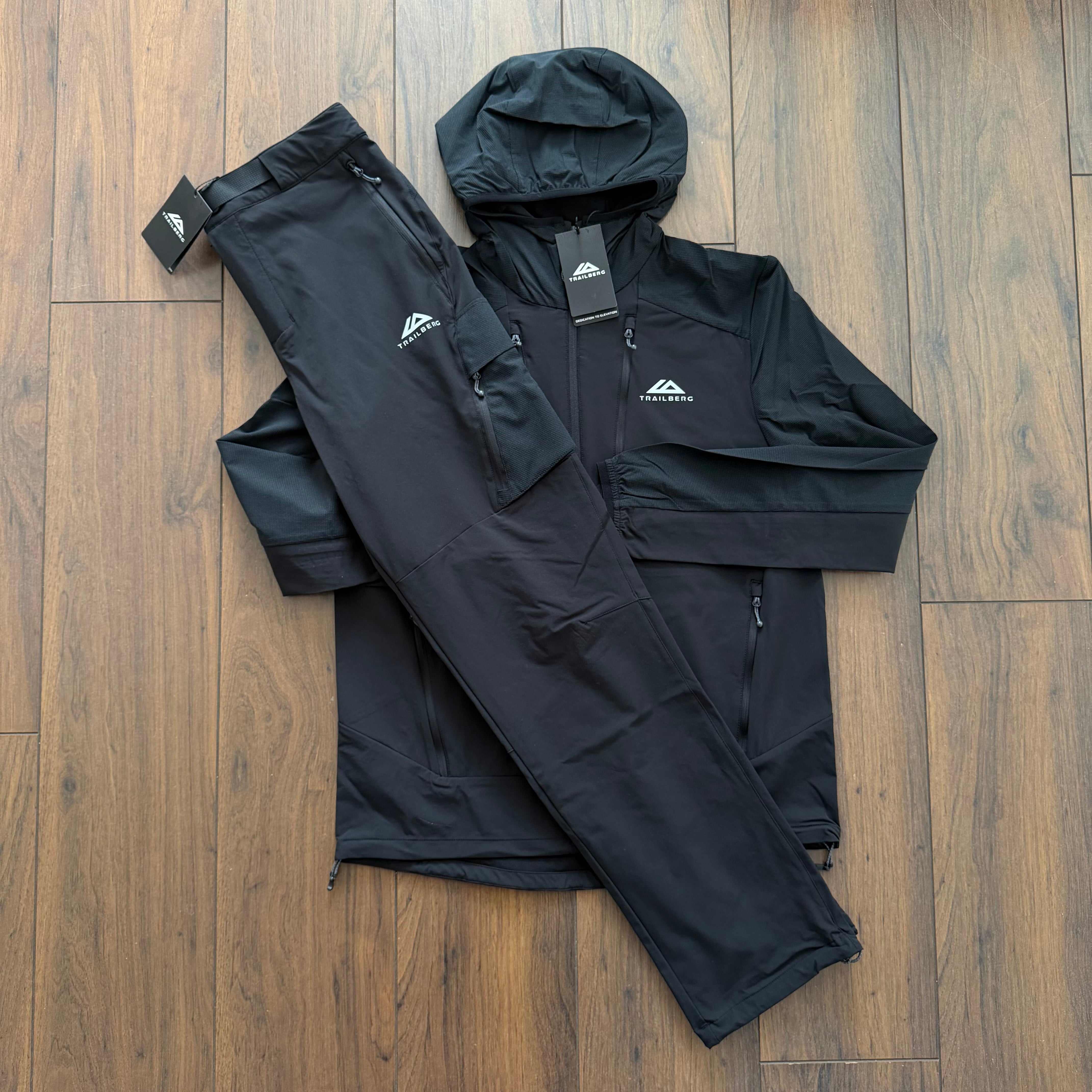 Trailberg Tracksuit ‘ONYX’