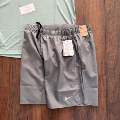 Nike ‘Jade Horizon’ Set
