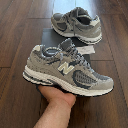 New Balance 2002r Grey