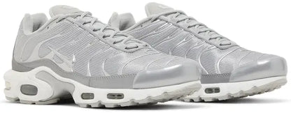 Nike TN Air Max Plus - Metallic Silver