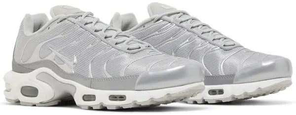 Nike TN Air Max Plus - Metallic Silver