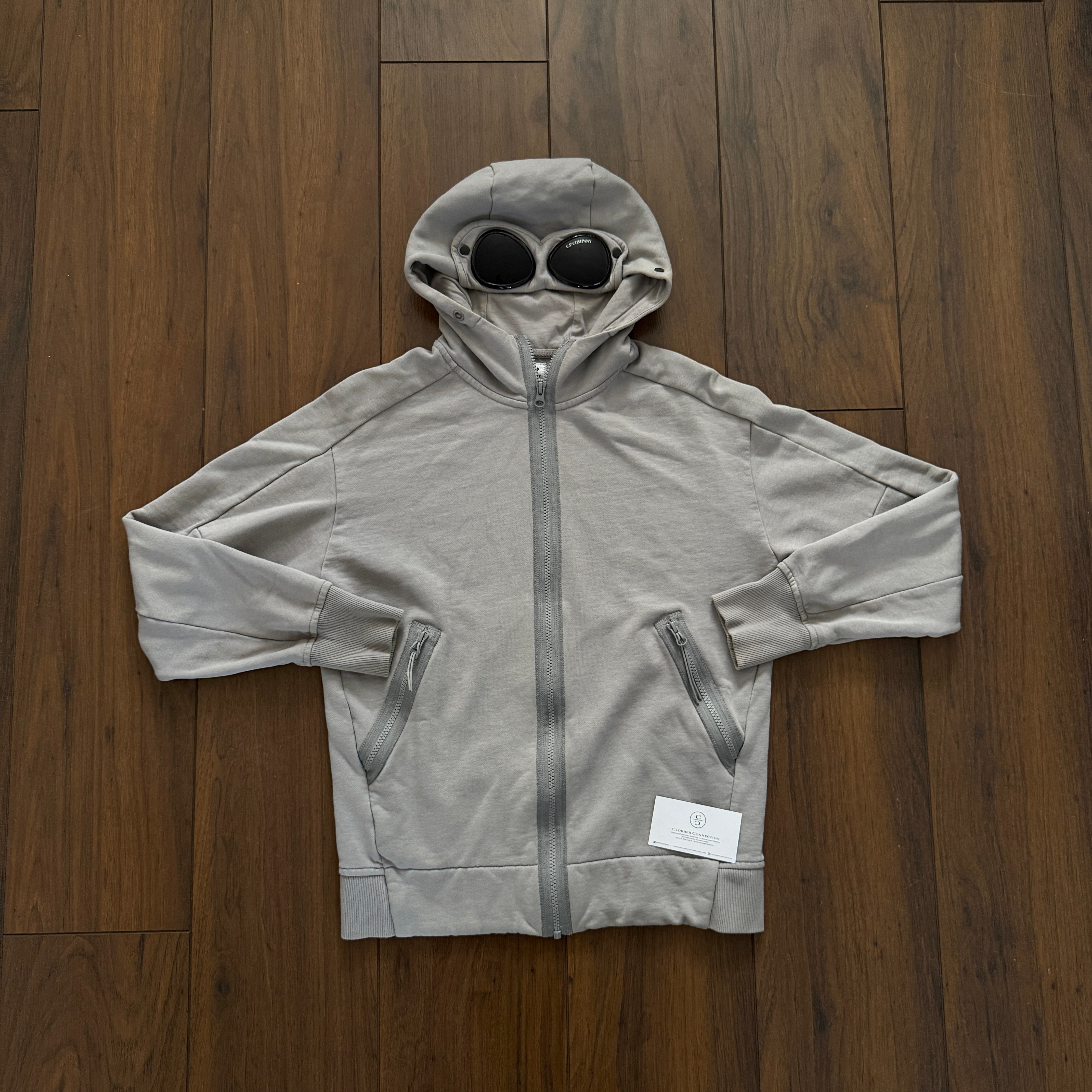 Pre-Loved - CP Company Goggle Zip Up Hoodie - Cement Grey