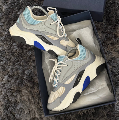Pre-loved - Dior B22 Sneaker - Baby Blue