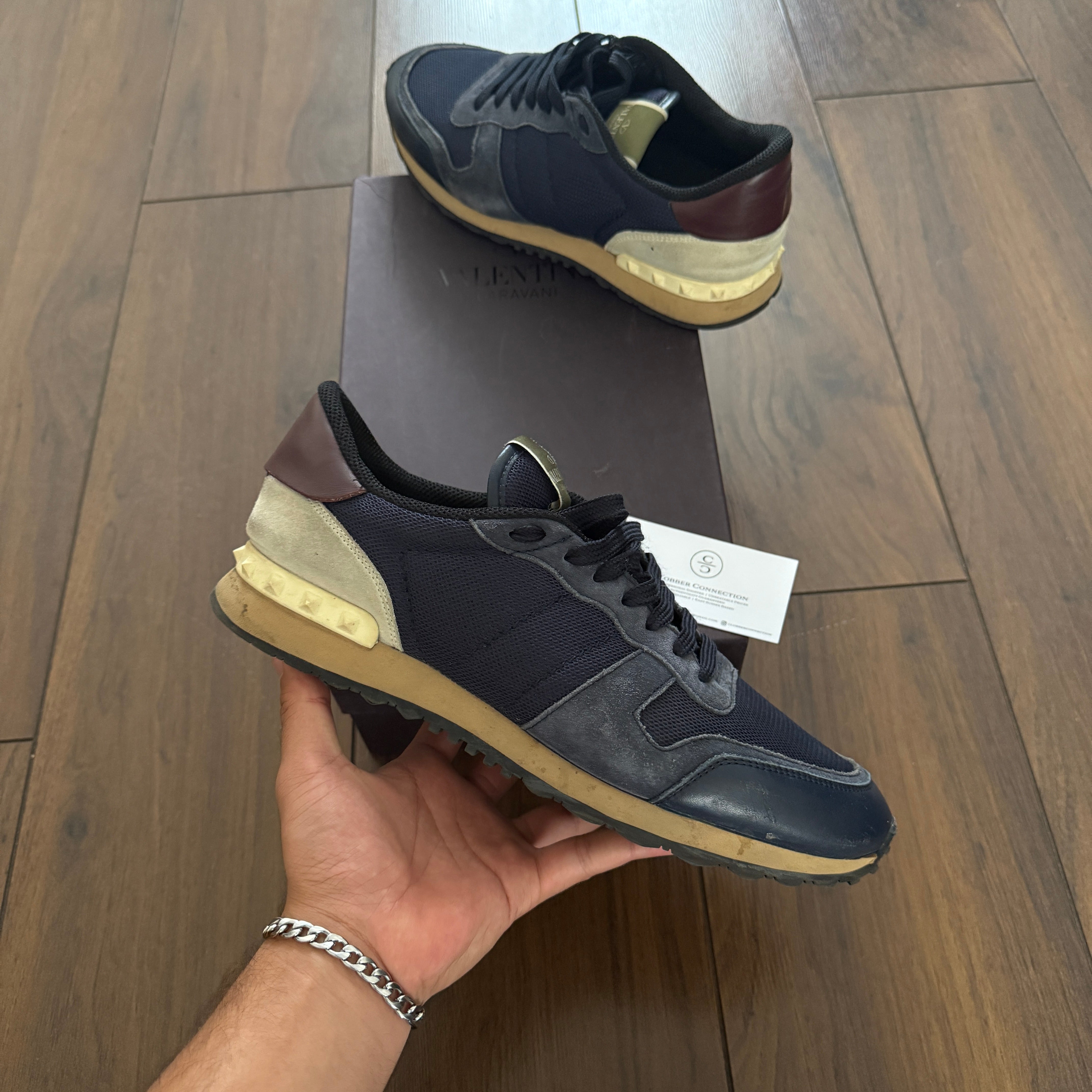 Pre-Loved - Valentino Trainers - Navy/Tan