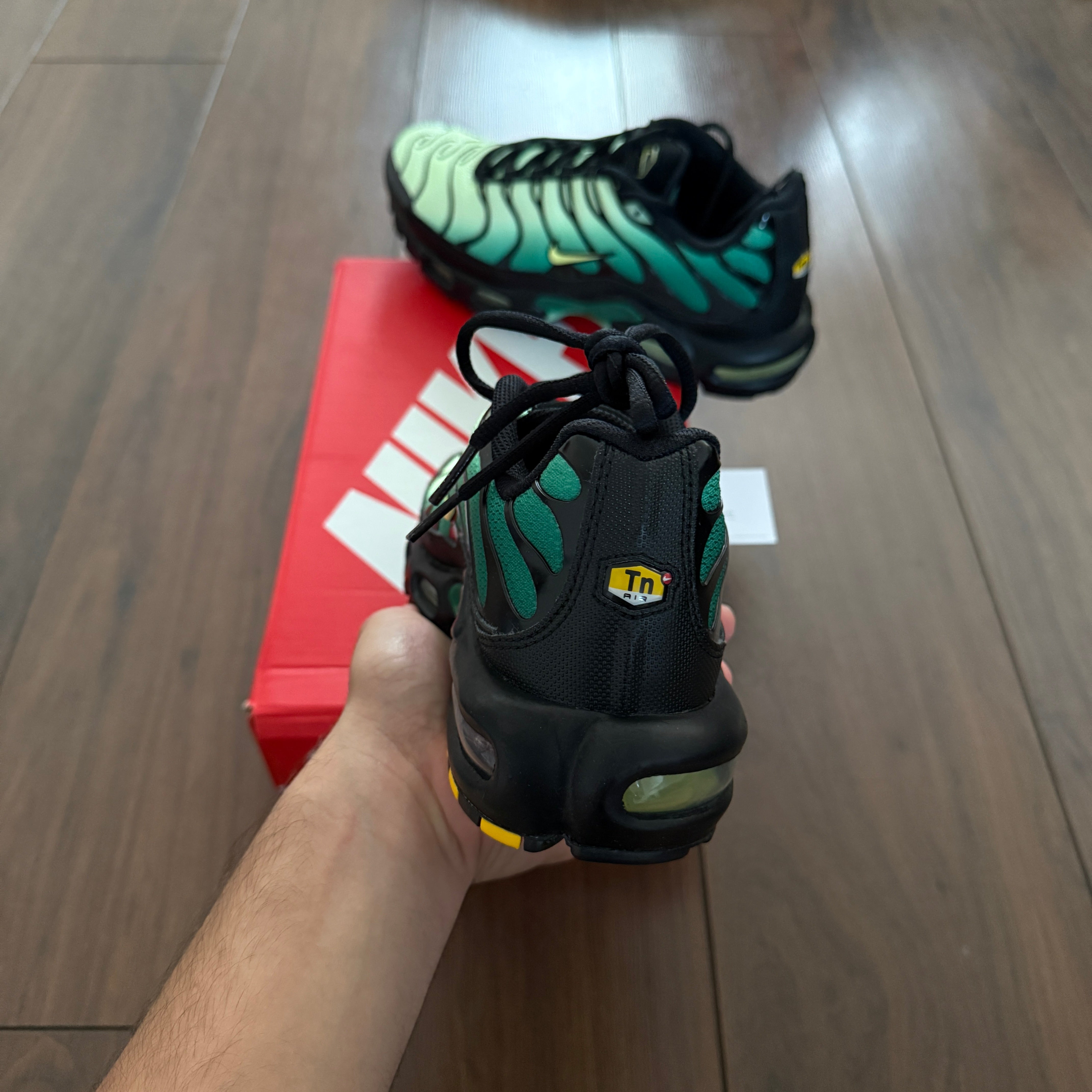 Nike TN Air Max Plus - Vapour Green
