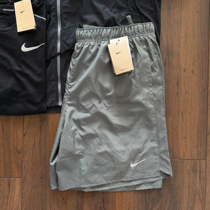 Nike ‘Smoke Grey’ Trio Set