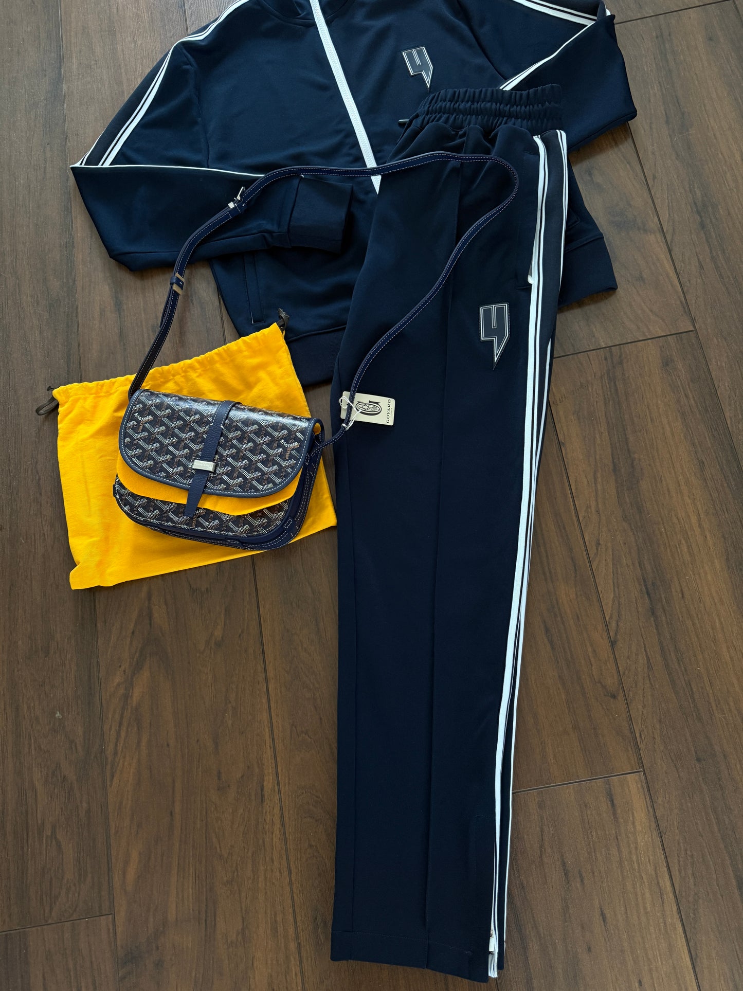 Yelir Tracksuit Navy/White