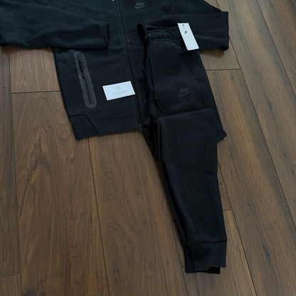 Nike Tech Fleece Tracksuit - Black