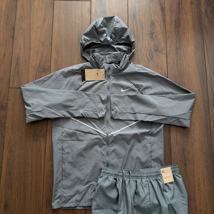Nike ‘IRON GREY’ Miler Windbreaker Set