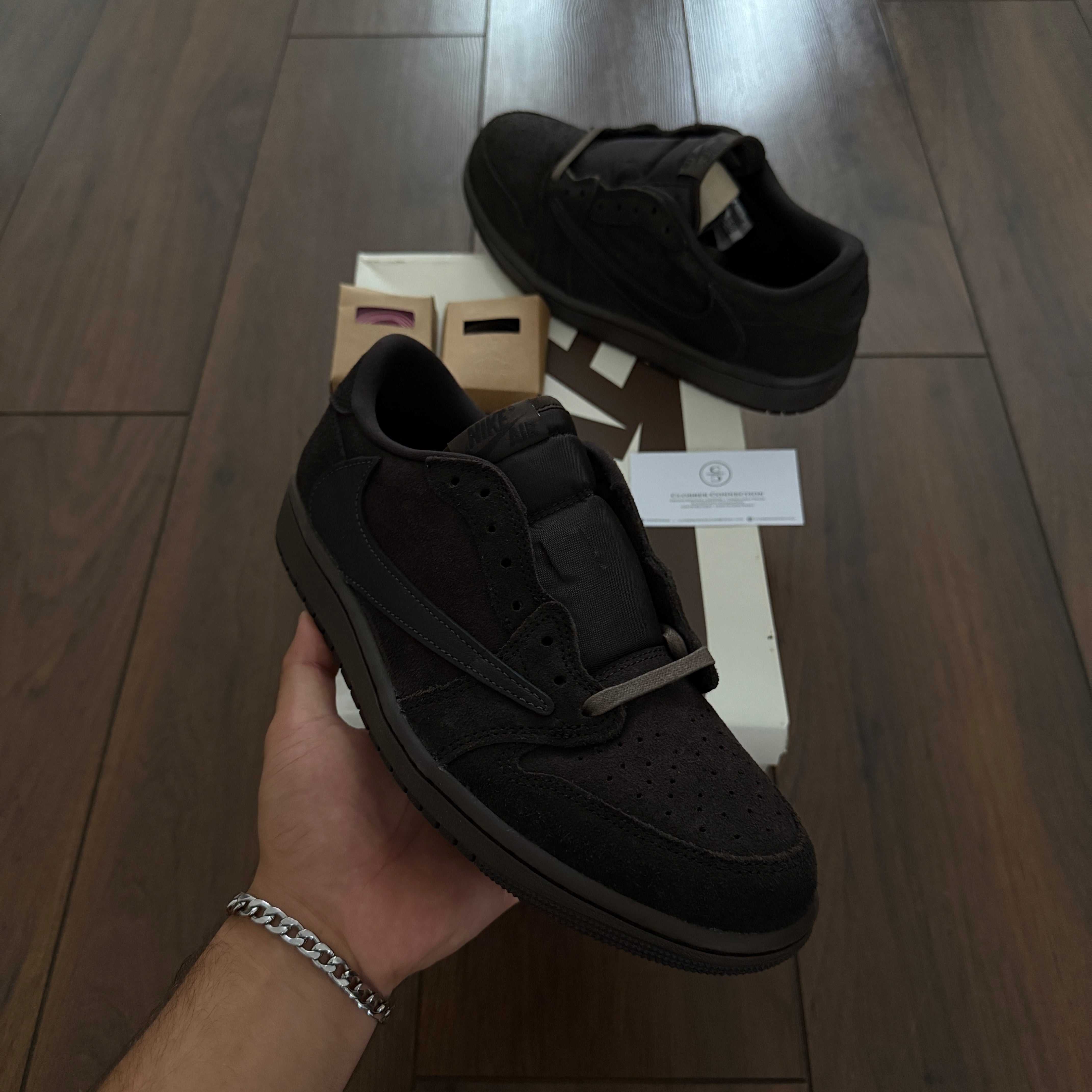 Travis Scott x Air Jordan 1 Low OG SP - Velvet Brown