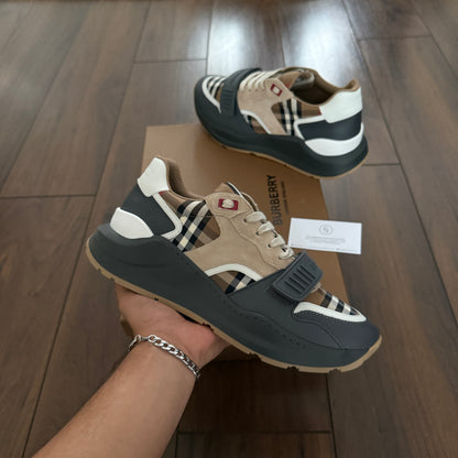 Burberry Ramsey Runners - Taupe Brown
