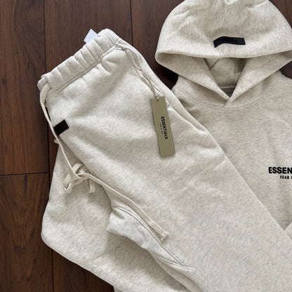 FOG ESSENTIALS Tracksuit Set - Light Heather Oatmeal (SS22)