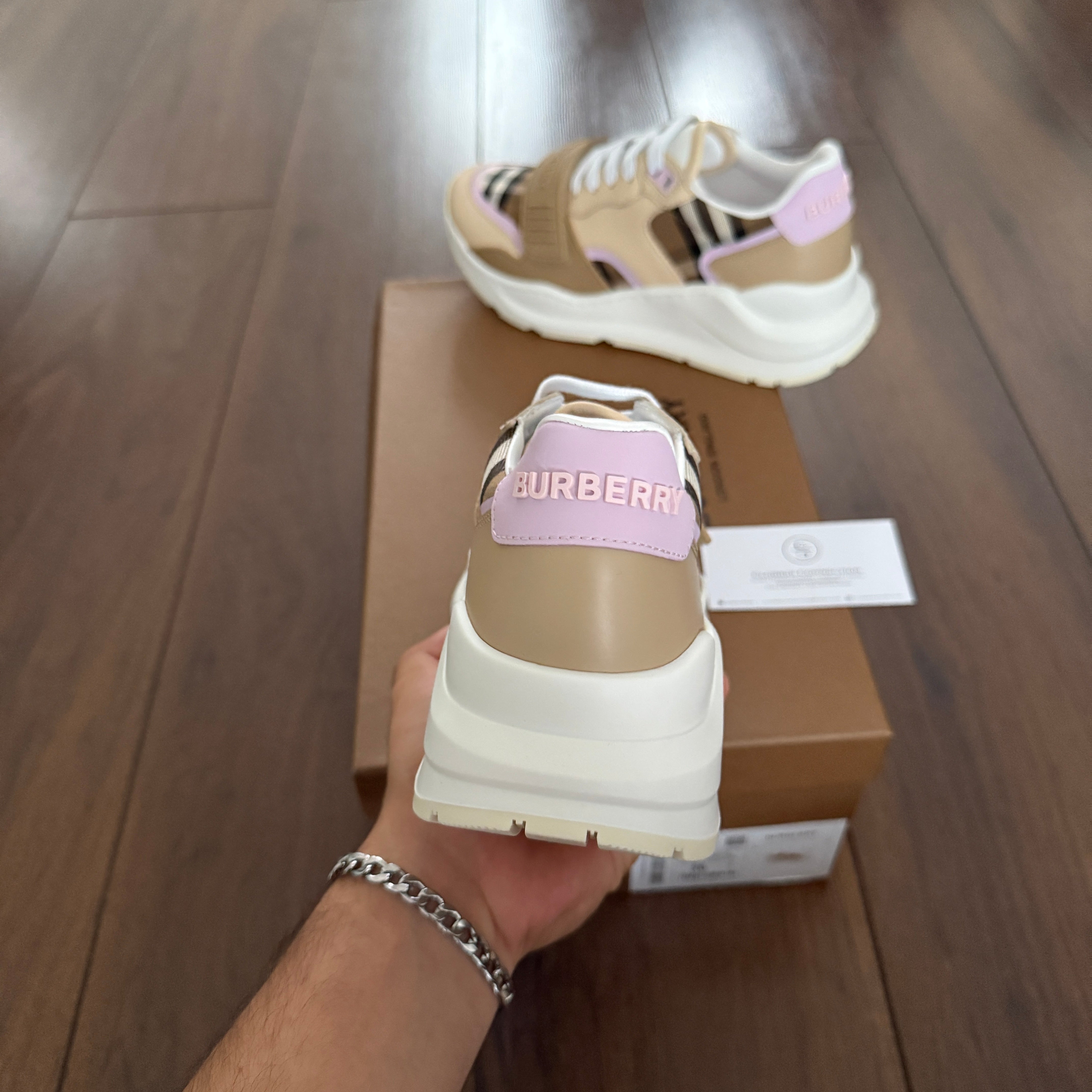 Burberry Ramsey Runners - Taupe