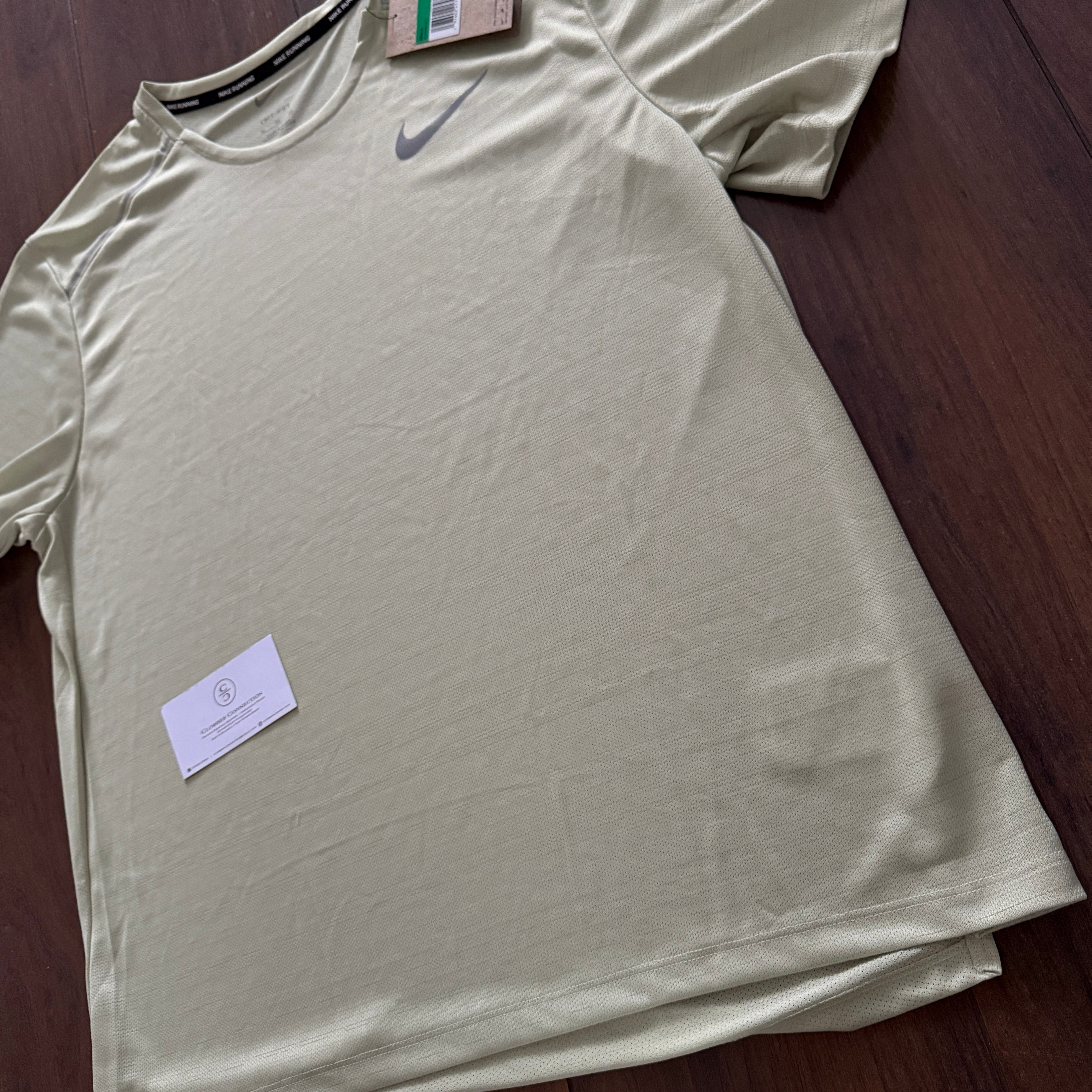 Nike Miler 1.0 - Olive Aura