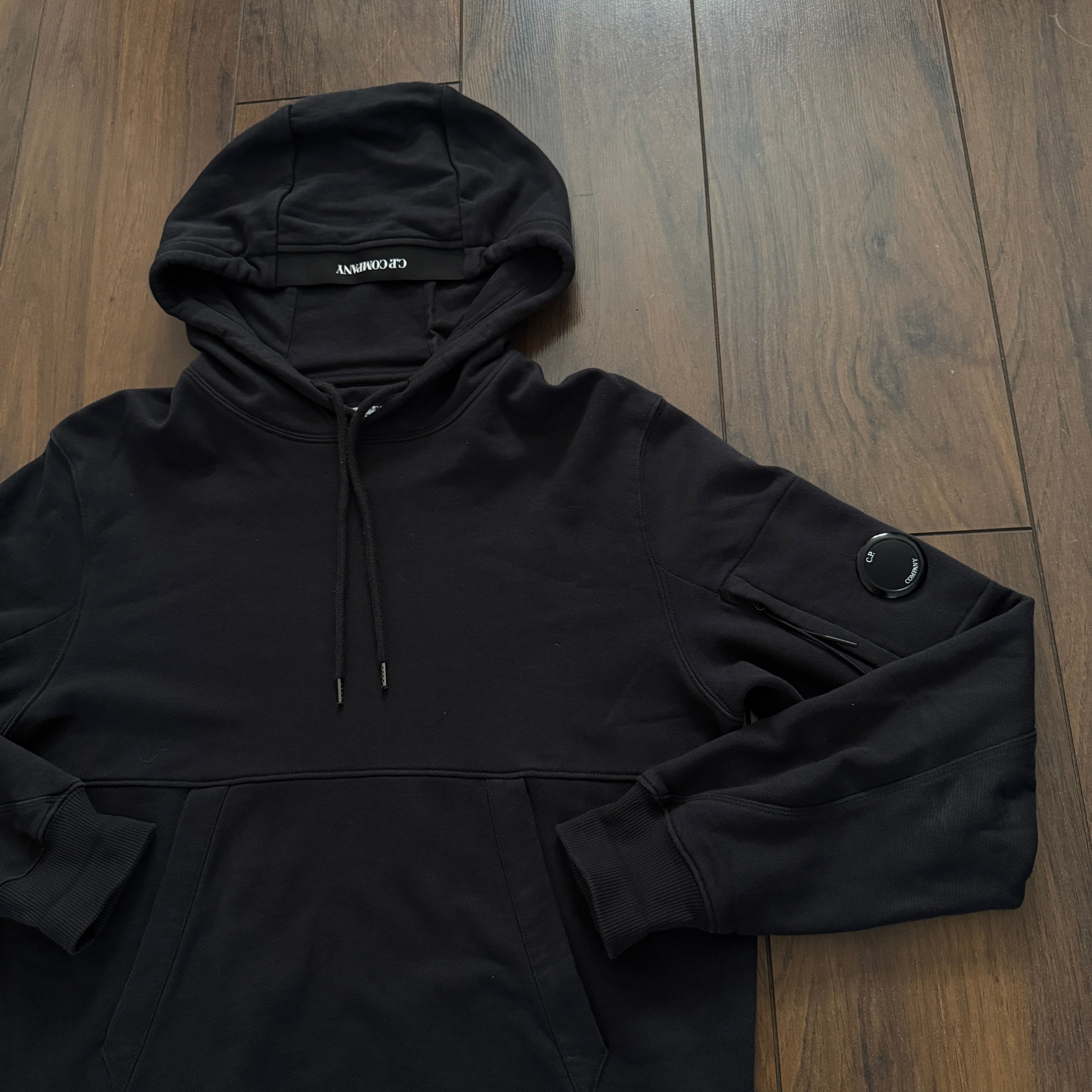 Pre-Loved - CP Company Lens Hoodie - Black