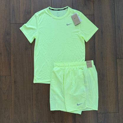 Nike ‘Neon Green’ Set