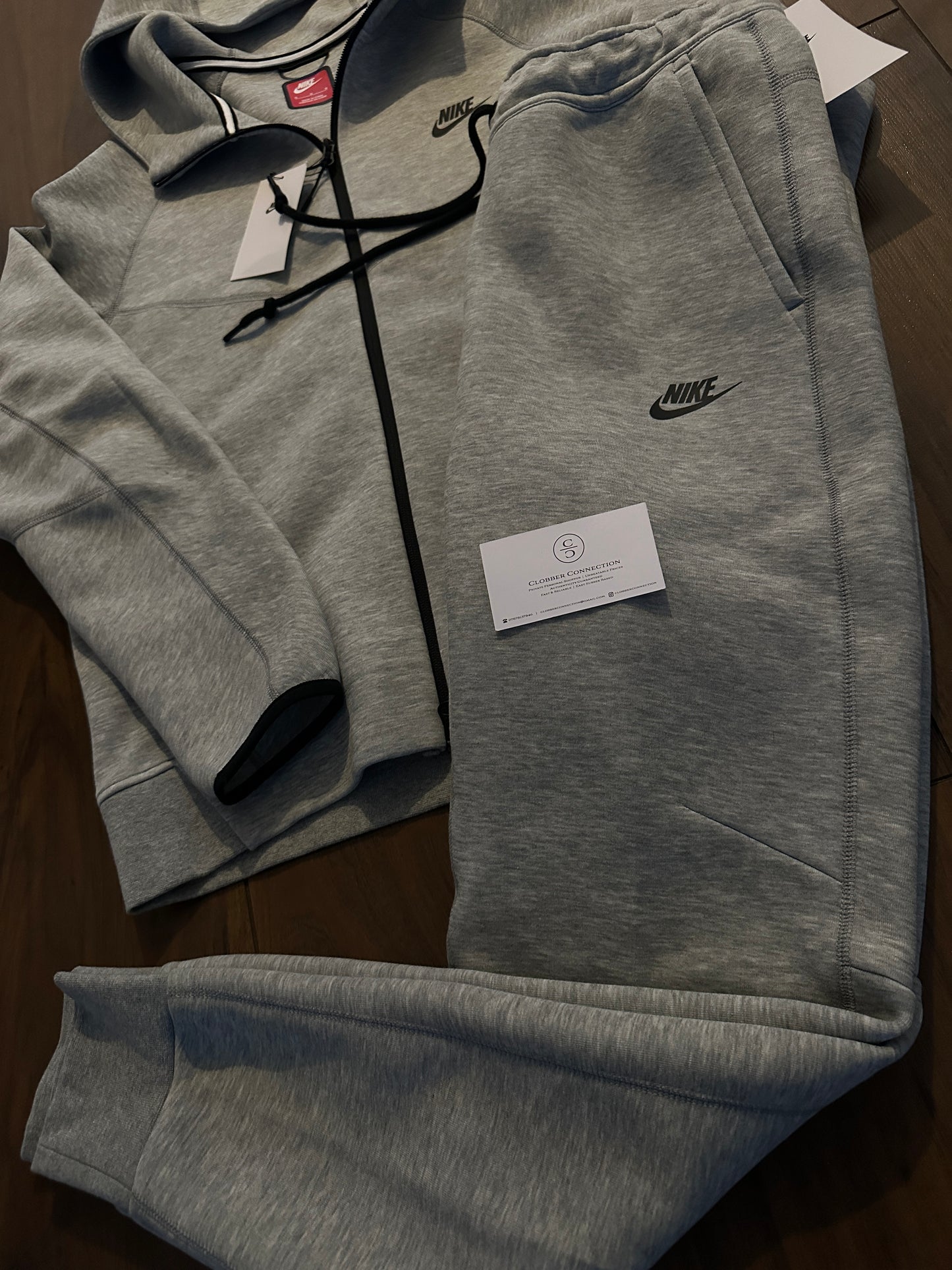 Nike Tech Fleece Set - Grey