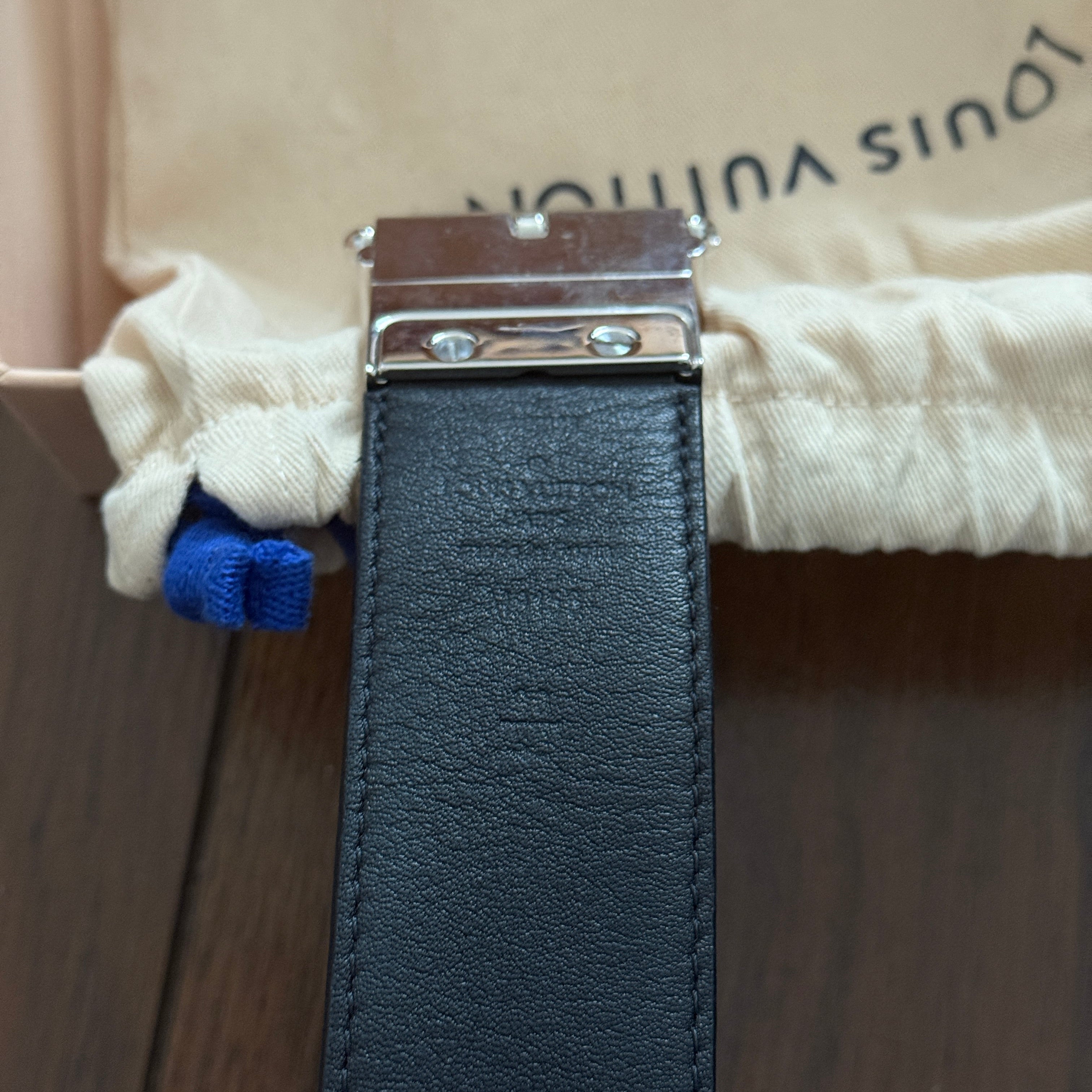 Pre-Loved - Louis Vuitton Damier Belt - Silver
