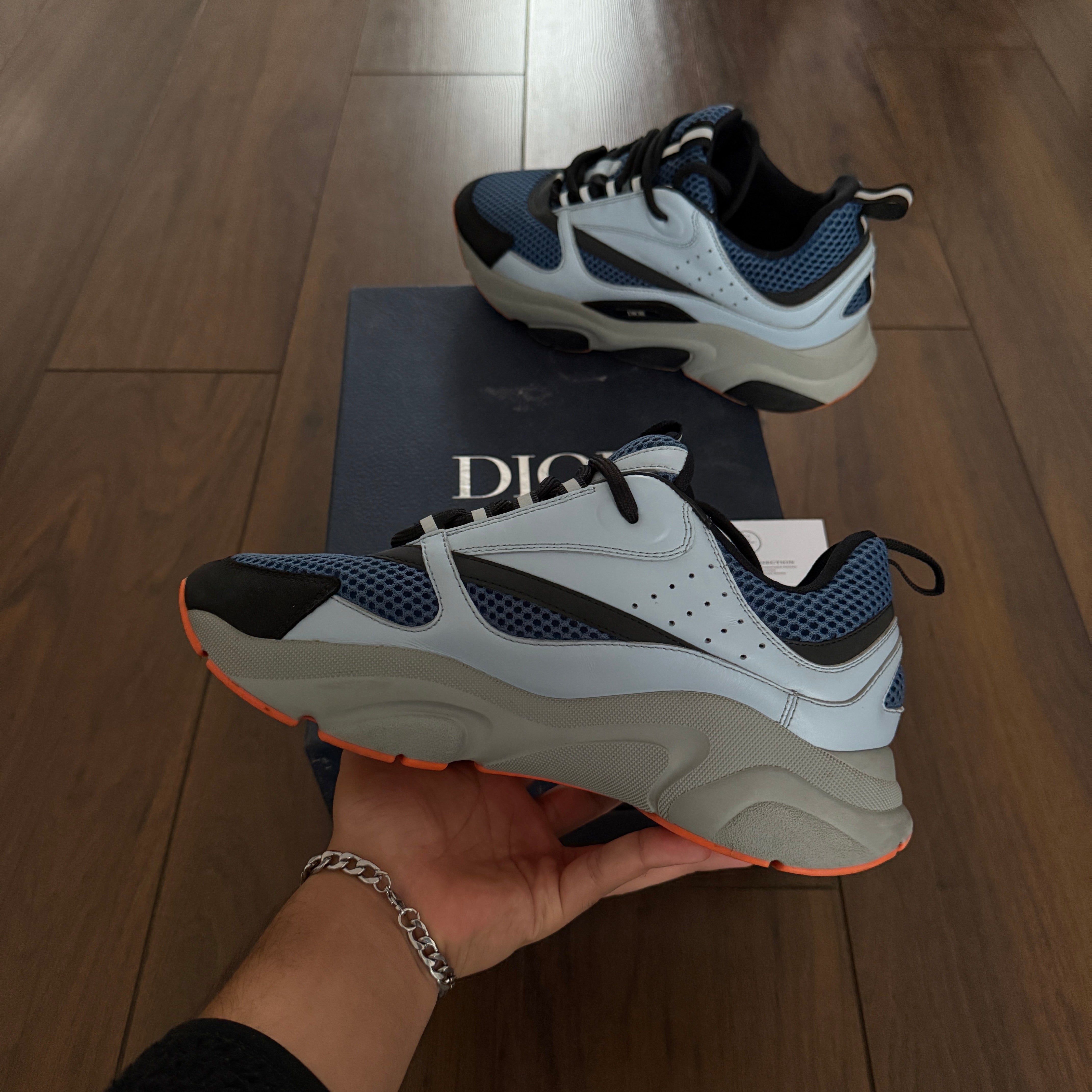 Pre-loved - Dior B22 Sneaker - Navy/Aqua