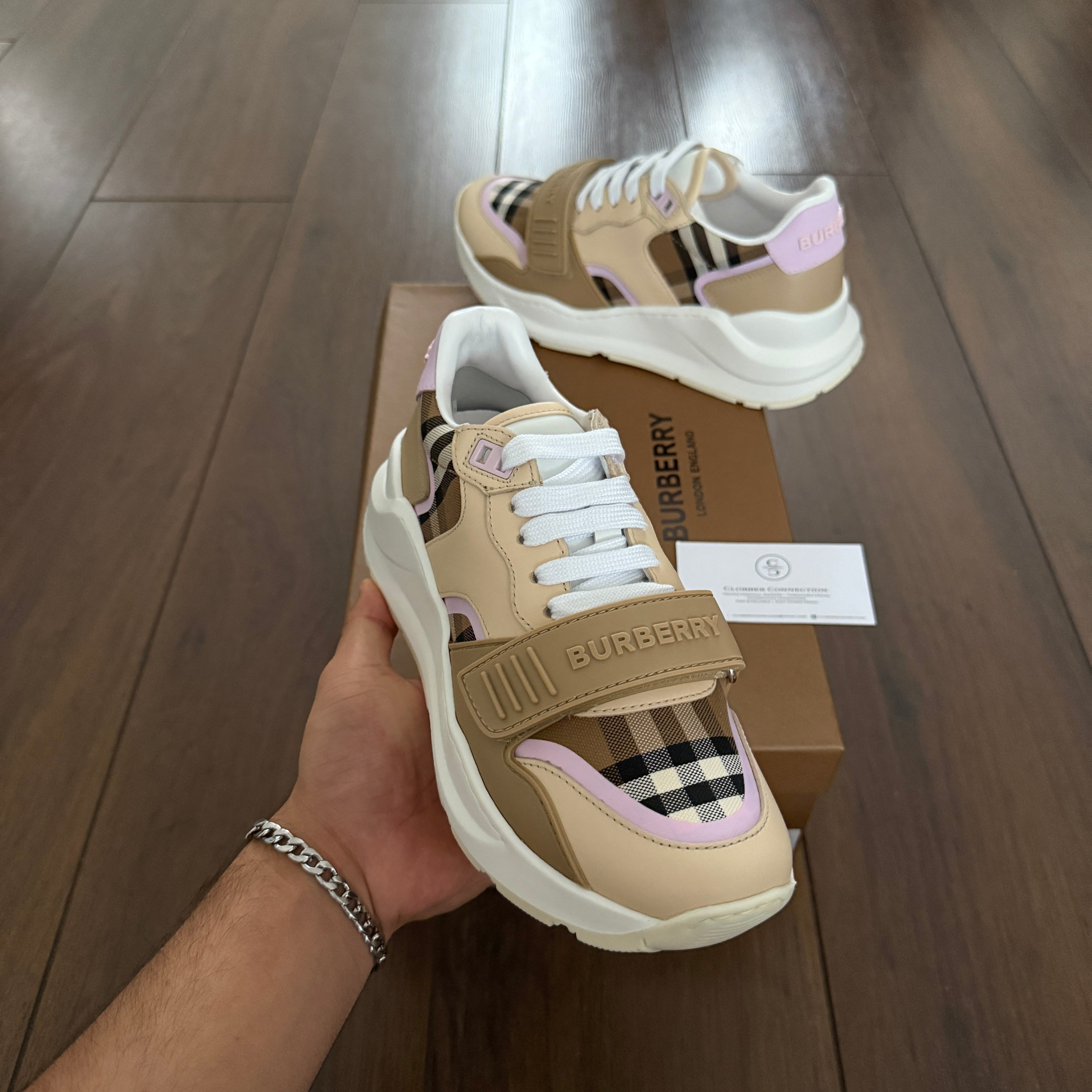 Burberry Ramsey Runners - Taupe