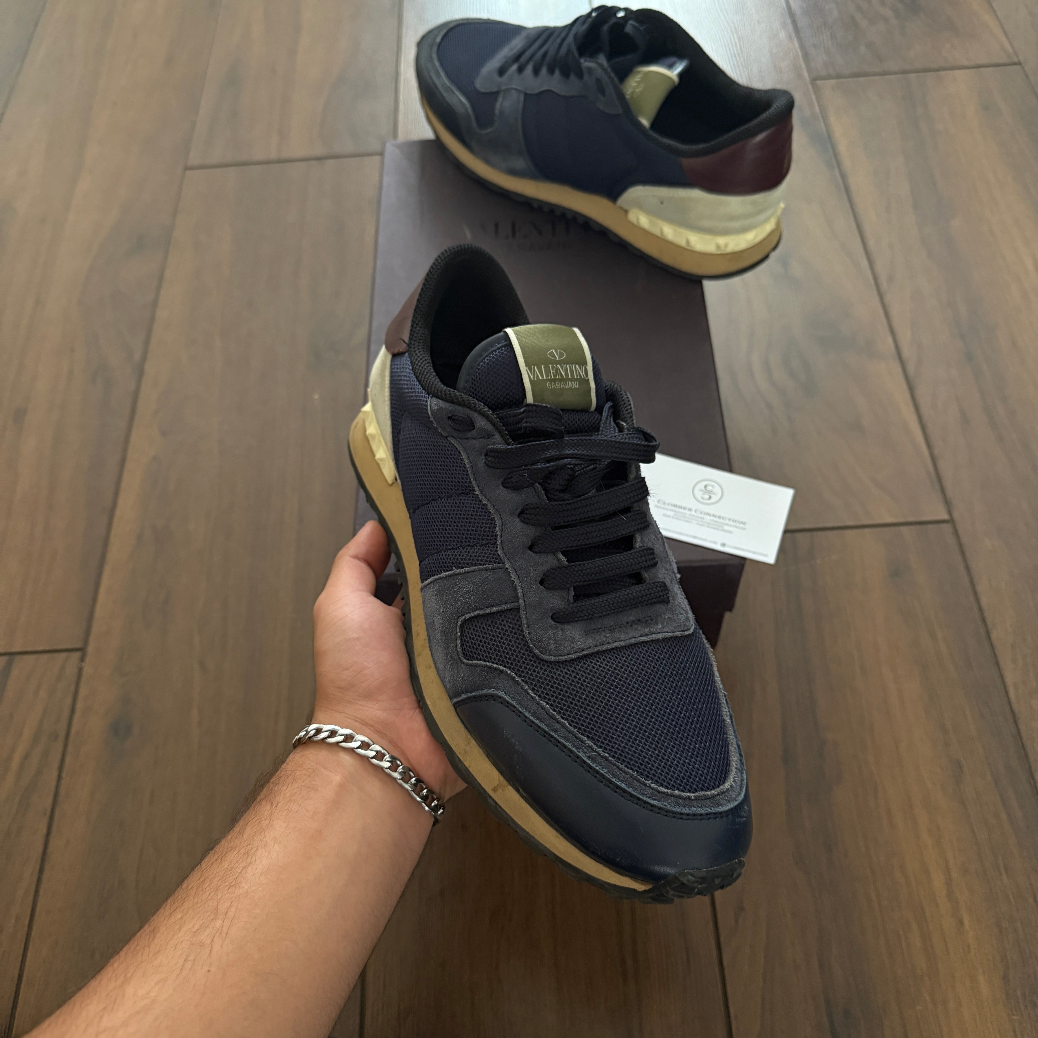 Pre-Loved - Valentino Trainers - Navy/Tan