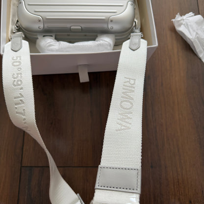 Rimowa Cross Body Bag 16 ‘SILVER’
