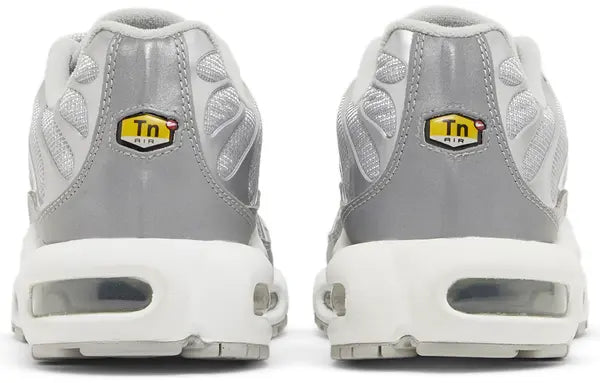 Nike TN Air Max Plus - Metallic Silver