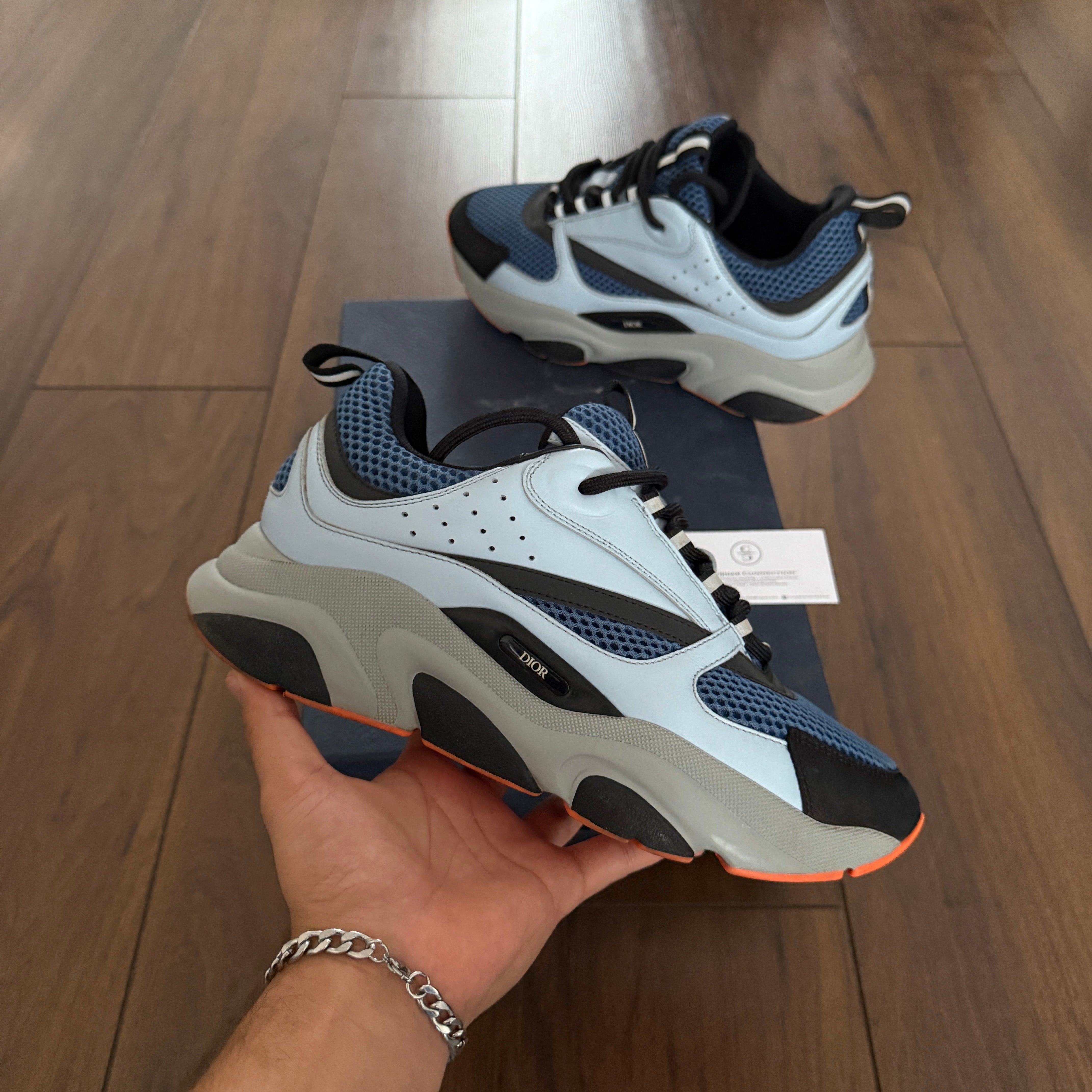 Pre-loved - Dior B22 Sneaker - Navy/Aqua
